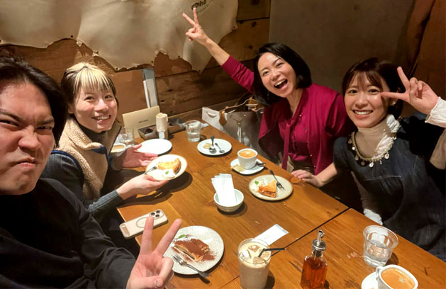 出版は「人脈」を生む。